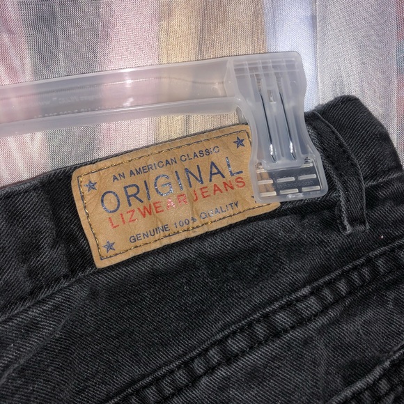 Cute Vintage Black Jeans - Picture 2 of 6